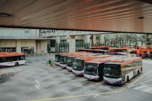 Egyre több magyar buszsofőr érdeklődik a hollandiai munka iránt – ezekre a feltételekre érdemes figyelni